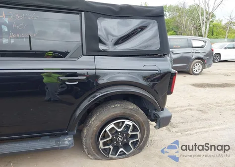 2023 Ford Bronco Outer Banks z USA, uszkodzony, nr VIN 1FMDE5BHXPLA83735